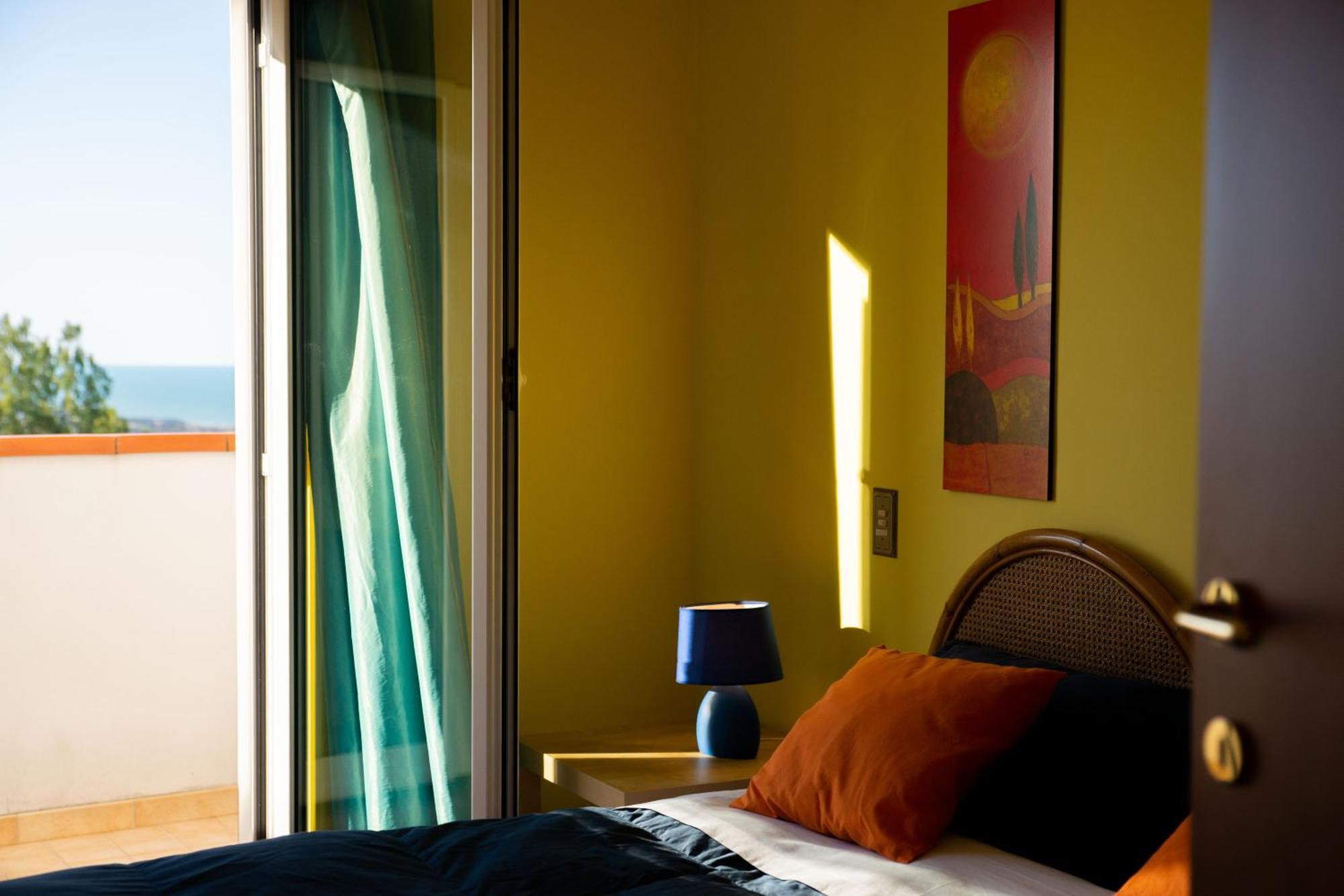 B&B Luna Blu Montesilvano Marina Kültér fotó